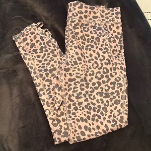 cheetah print leggings with pockets
